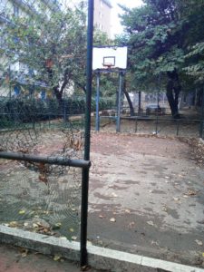6- Campo basket